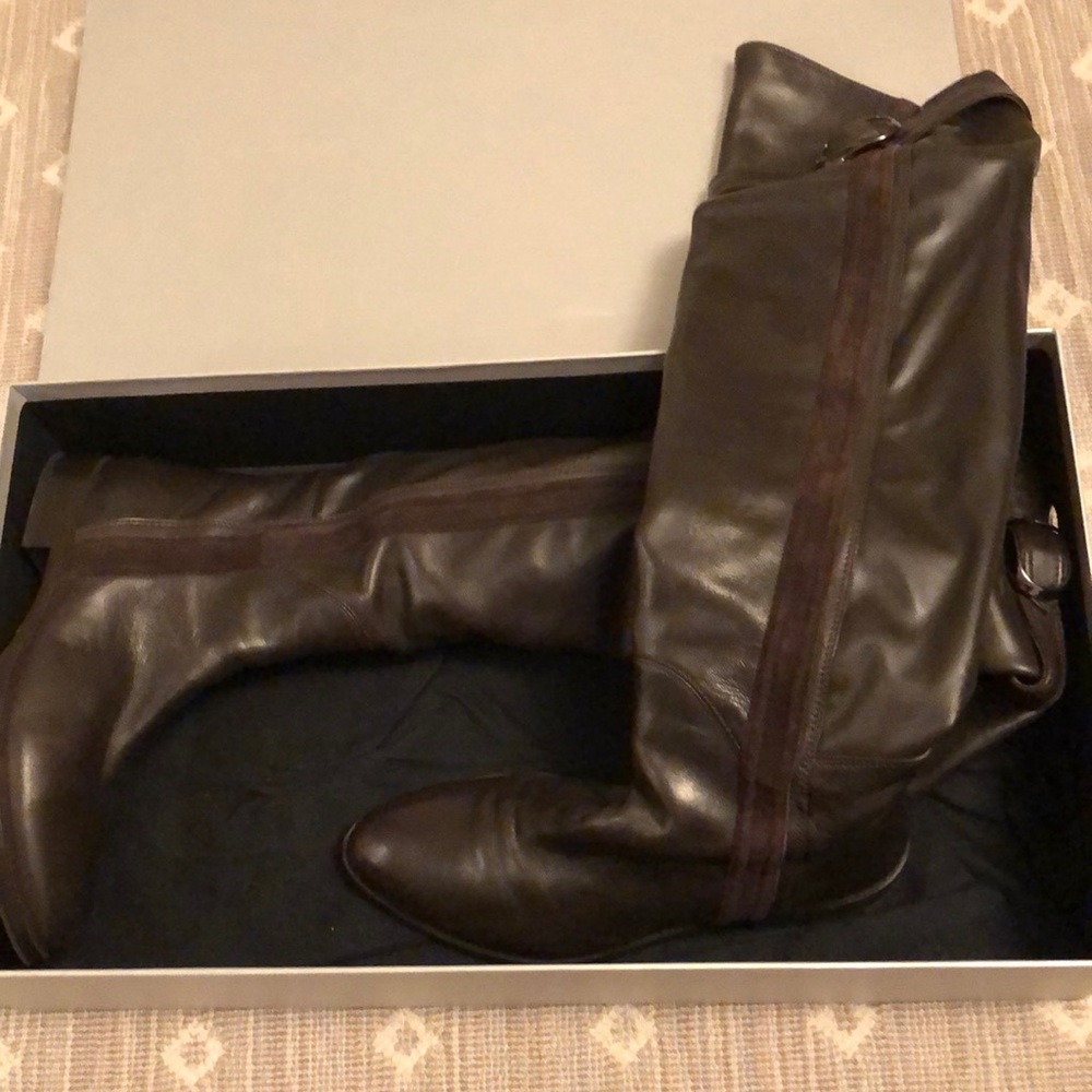 Le Pepe Dark Chocolate Over the Knee Boot